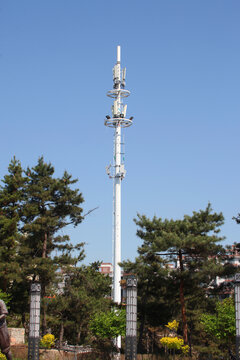 铁塔 现代移动通信的坚实脊梁